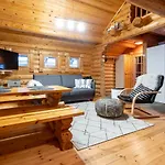 Kuksa By In Lapland Holiday home *